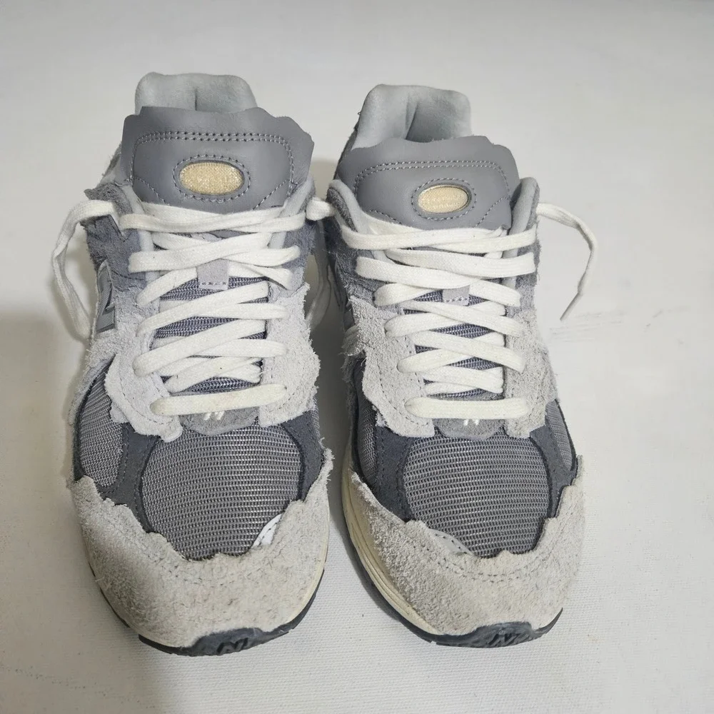 New Balance 2002R Protection Pack Rain Cloud Grey M2002RDA Mens 7.5 Sneaker